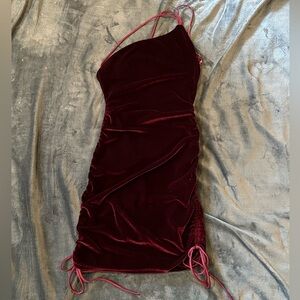 Lucy in the Sky One Shoulder Velvet Dress in Deep Red